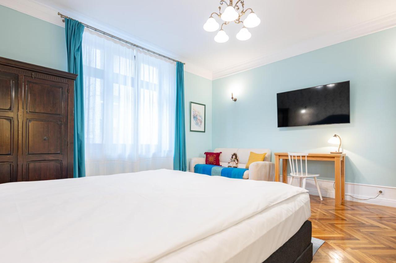 Old City Apartment Oradea Exterior photo
