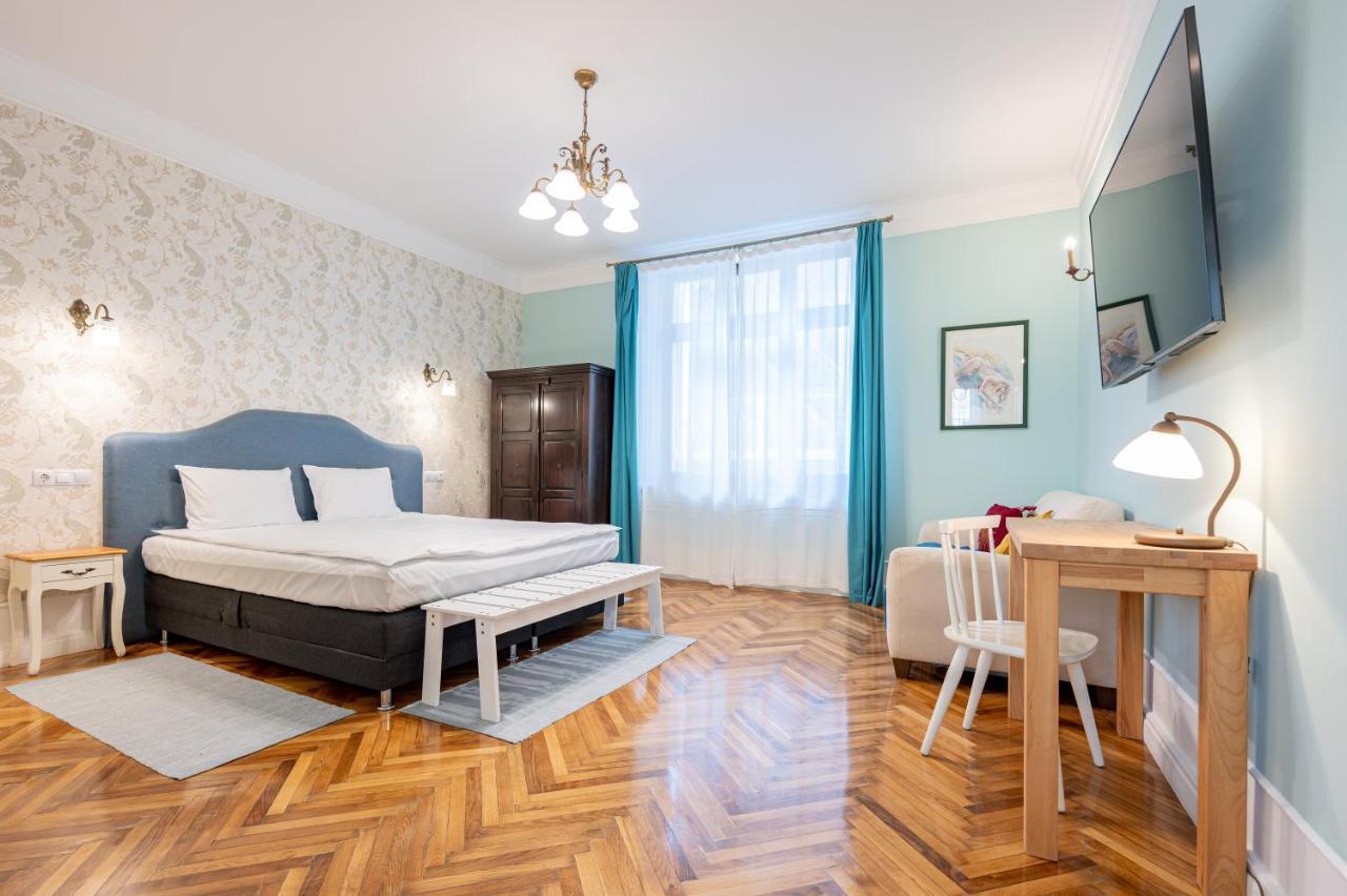 Old City Apartment Oradea Exterior photo
